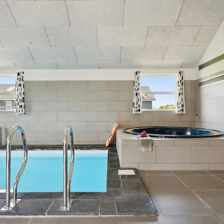 Luxury Retreat Nr Lyngby *